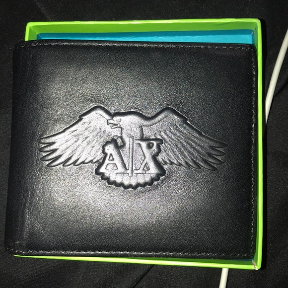 Armani exchange eagle wallet - Picture 1 of 2